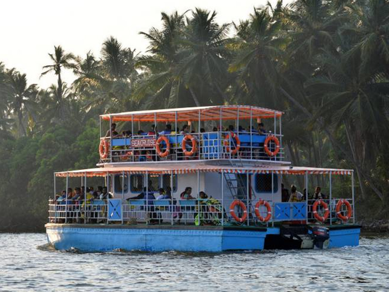 Chunnambar Boat House